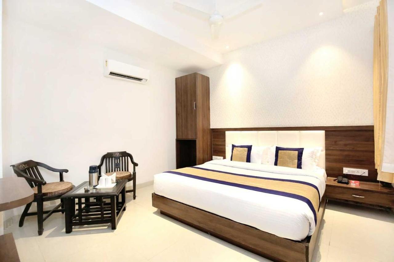 Hotel O Grand Star Amritsar Ngoại thất bức ảnh