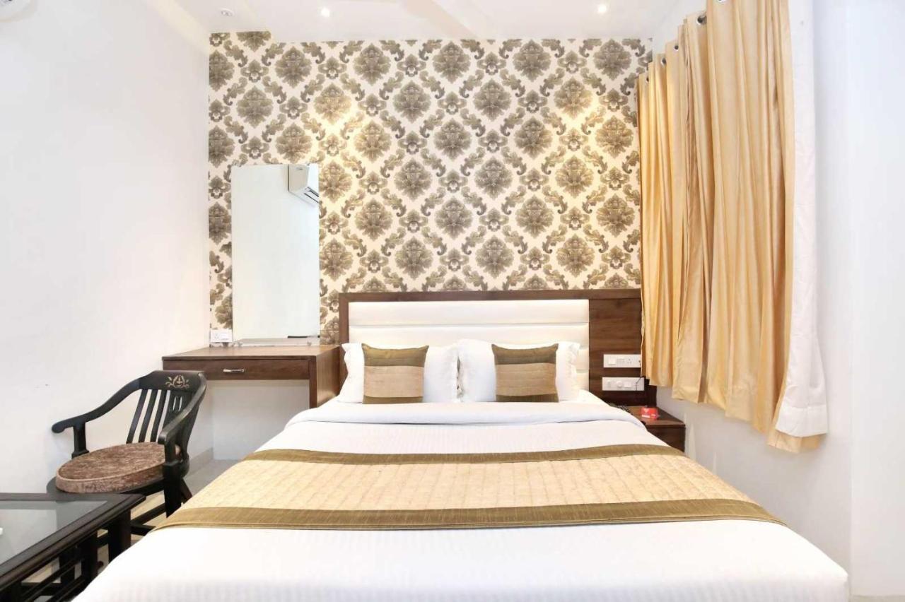 Hotel O Grand Star Amritsar Ngoại thất bức ảnh
