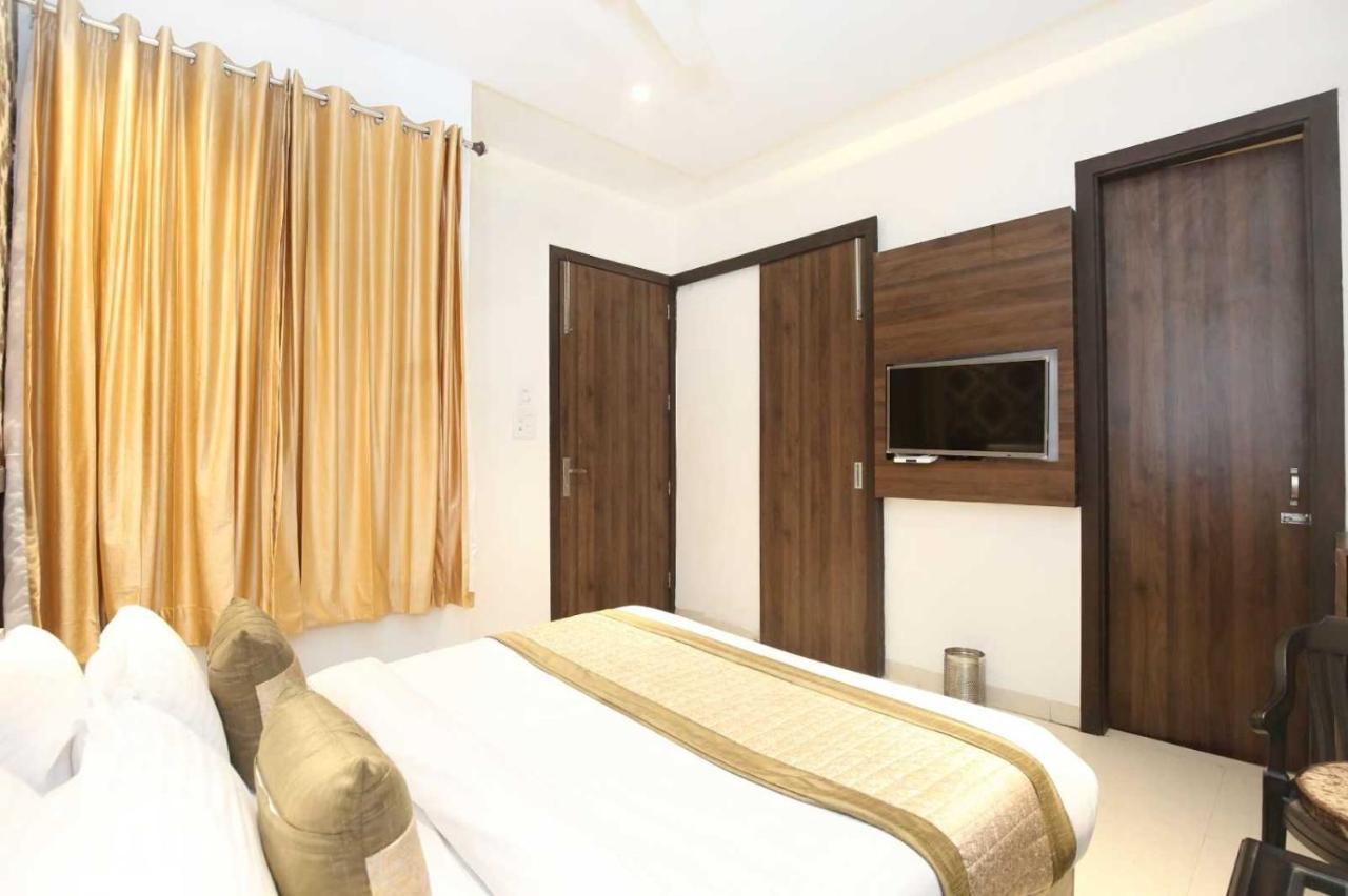 Hotel O Grand Star Amritsar Ngoại thất bức ảnh