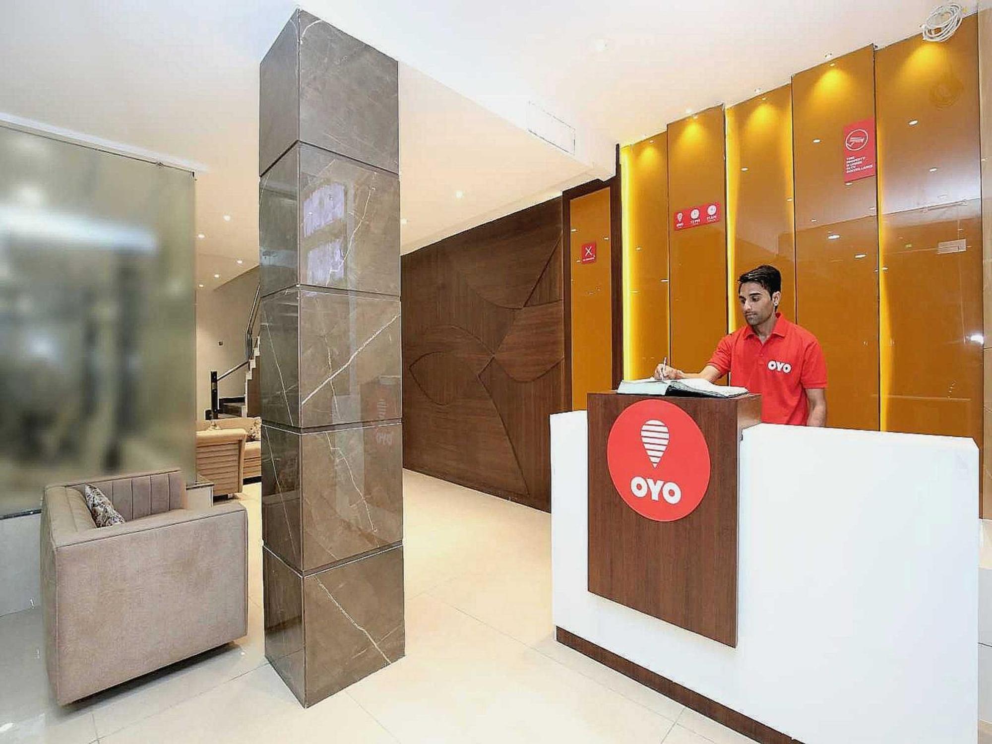 Hotel O Grand Star Amritsar Ngoại thất bức ảnh