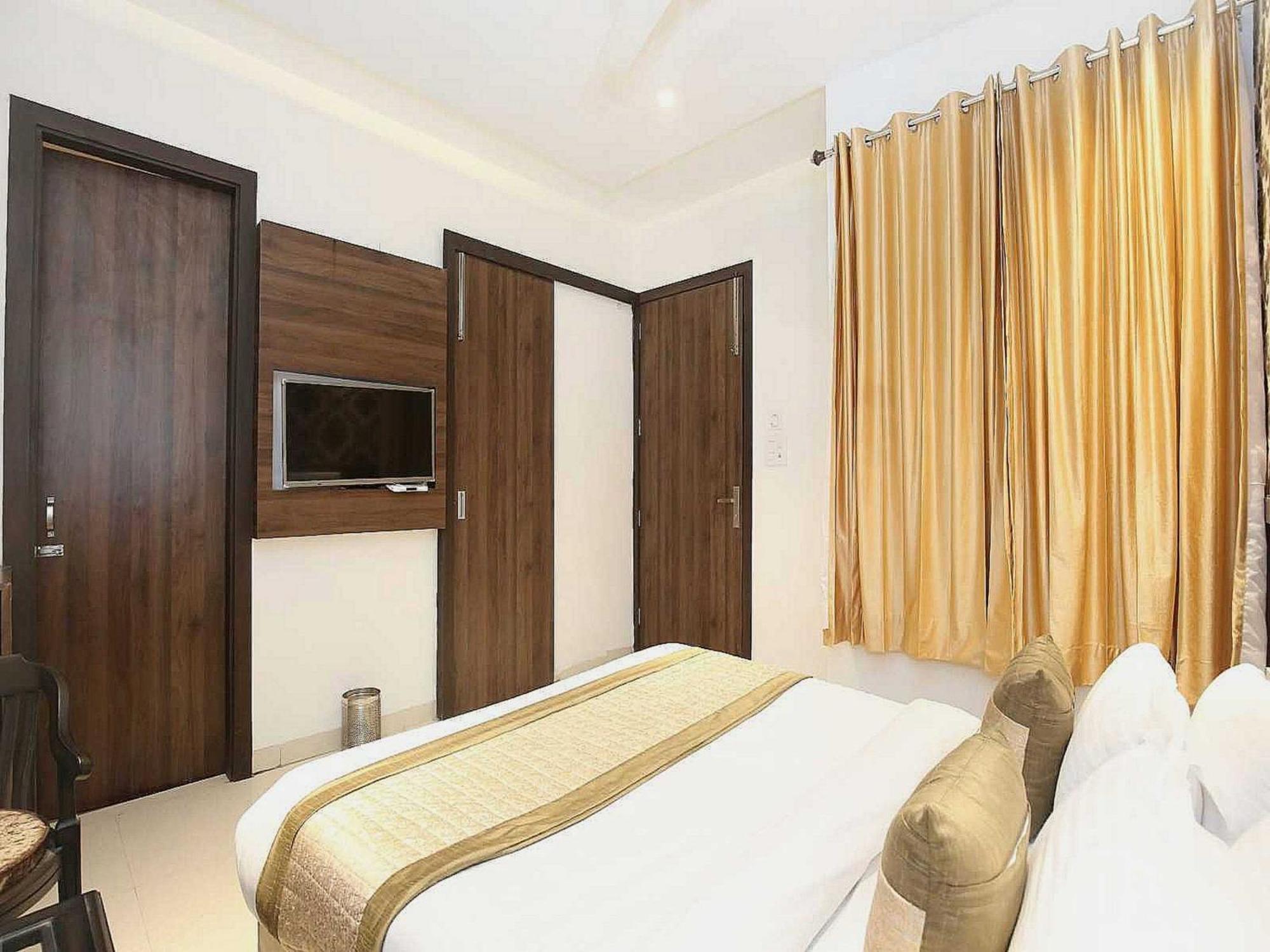 Hotel O Grand Star Amritsar Ngoại thất bức ảnh